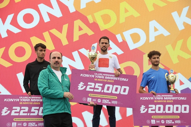 4. ULUSLARARASI KONYA YARI MARATONU TÜRKİYE’DEN VE DÜNYADAN SPORCULARI BULUŞTURDU