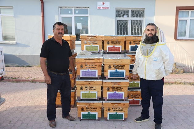 Selçuklu Belediyesi üreticinin yanında olmaya devam ediyor.
