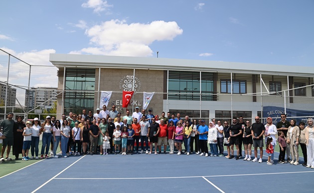 SELÇUKLU BELEDİYESİ T200 MASTERS TENİS TURNUVASI SONA ERDİ