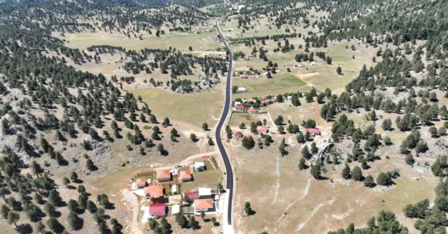 Beyşehir Belediyesi, asfalt çalışmalarını aralıksız sürdürüyor