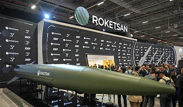 Roketsan’ın Hipersonik TAYFUN BLOK-4 Füzesi IDEF 2025’te Tanıtıldı: Stratejik Hedeflere Yönelik Yeni Nesil Savunma Teknolojisi