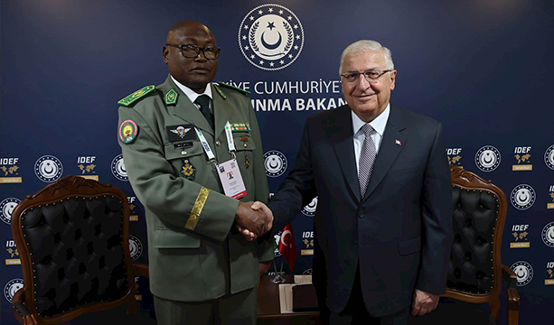 Millî Savunma Bakanı Yaşar Güler, Nijer Savunma Bakan Yardımcısını ve Suudi Arabistan Askerî Sanayii Genel Kurumu Başkanı, Savunma Bakan Yardımcısını Kabul Etti