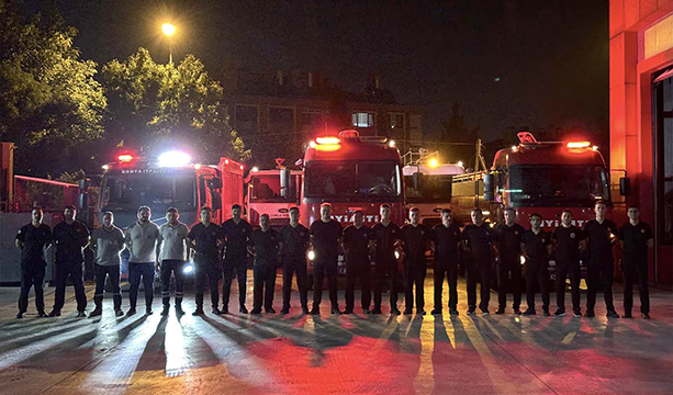 BAŞKAN ALTAY: “İTFAİYE EKİPLERİMİZ BURSA’DAKİ YANGIN SÖNDÜRME ÇALIŞMALARINA DESTEK İÇİN GECE YOLA ÇIKTI”