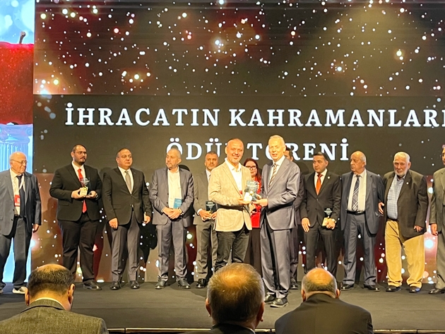 Dr. Özgür Akın’a “İhracatın Kahramanı” Ödülü