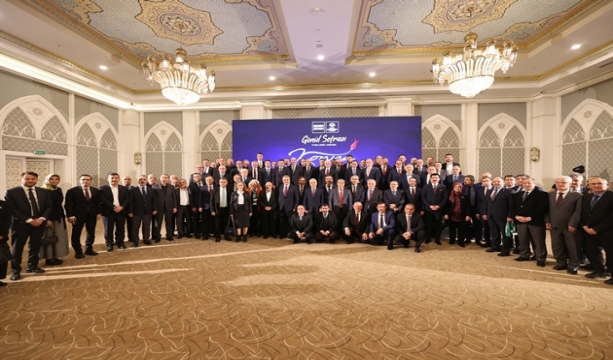 KONYALI BÜROKRATLAR İFTARDA BULUŞTU