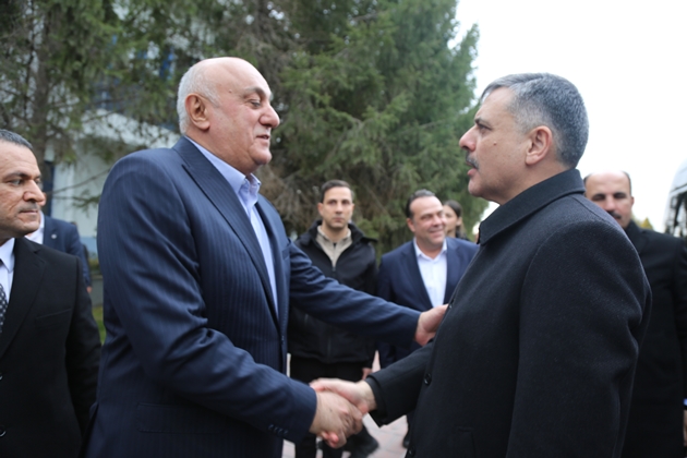 BAKAN ÇİFTÇİ, TÜRKİYE'NİN ÜRETEN GÜCÜ ÇUMRA ŞEKER FABRİKASI'NI ZİYARET ETTİ