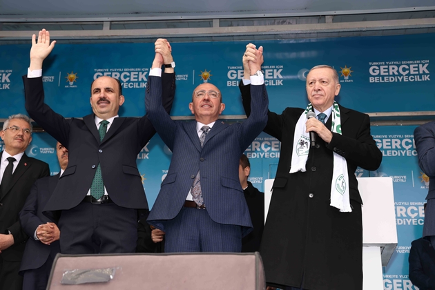 Başkan Kavuş’tan yedi yılın özeti;  “MERAM’IN HER SOKAĞINDA EMEĞİMİZ, HER TAŞINDA ALIN TERİMİZ VAR” 