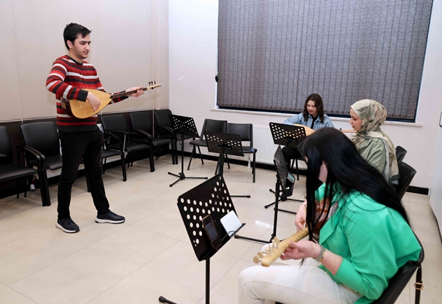 ALİ ULVİ KURUCU GENÇLİK MERKEZİ’NDE BAHAR DÖNEMİ BAŞLADI