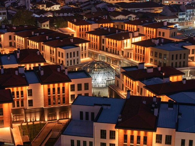 CAM KUBBE ALTINDAKİ SELÇUKLU MİRASI BÜYÜK İLGİ GÖRÜYOR