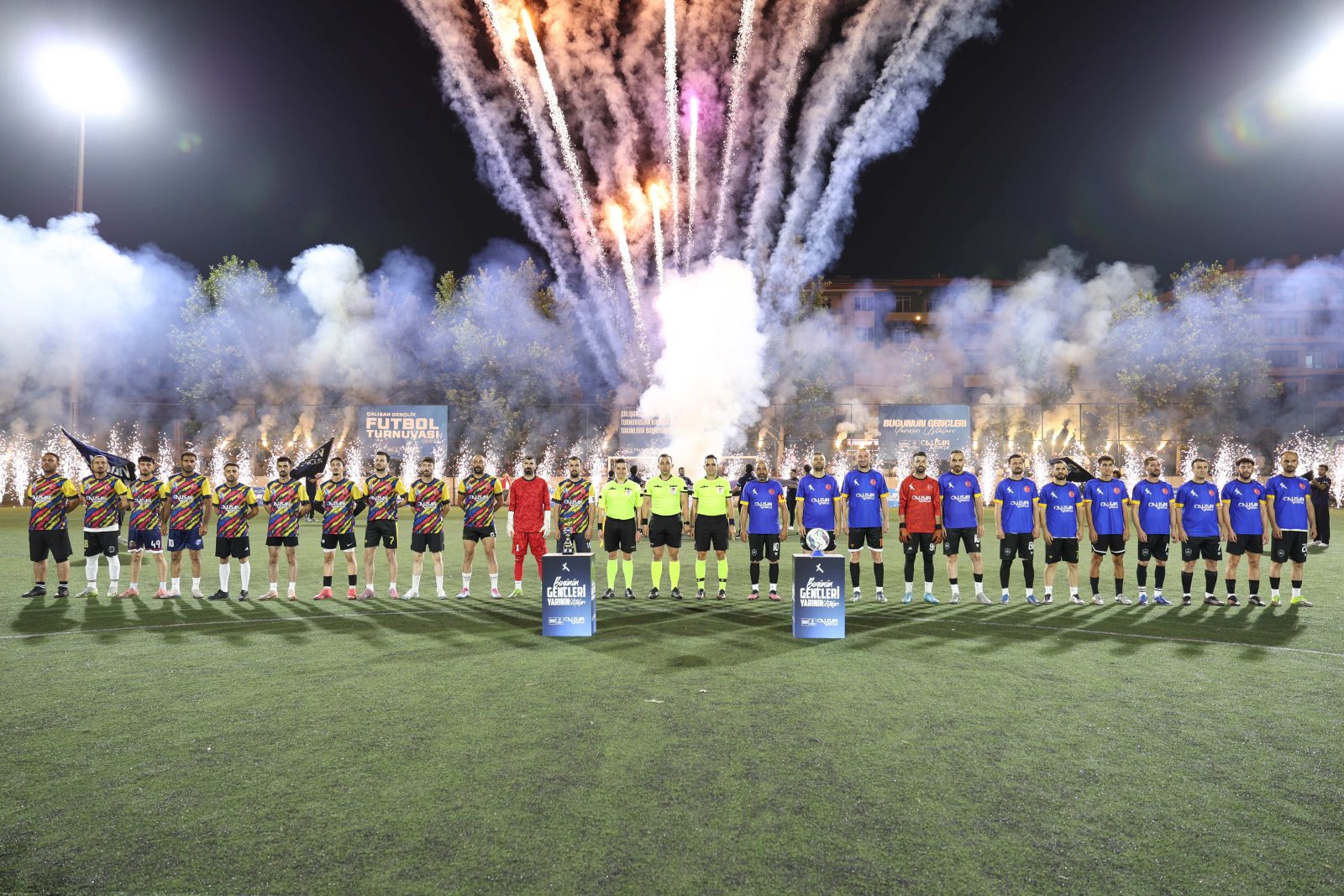 6. ÇALIŞAN GENÇLİK FUTBOL TURNUVASI’NDA REKABET VE DOSTLUK BİR ARADA YAŞANDI