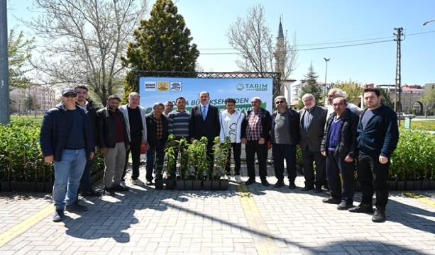 BAŞKAN ALTAY: “BU YIL ÇİFTÇİMİZE 31.420 MEYVE FİDANI DESTEĞİNDE BULUNDUK”